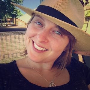 Welcome to my closet! 😍